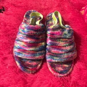 Ugg Fluff Yeah slide, getting rid of my collection! Check my page for more!